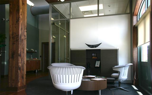 Interior photo of the lobby area of Blue Cross Blue Shield in The Shoppes On Tower II